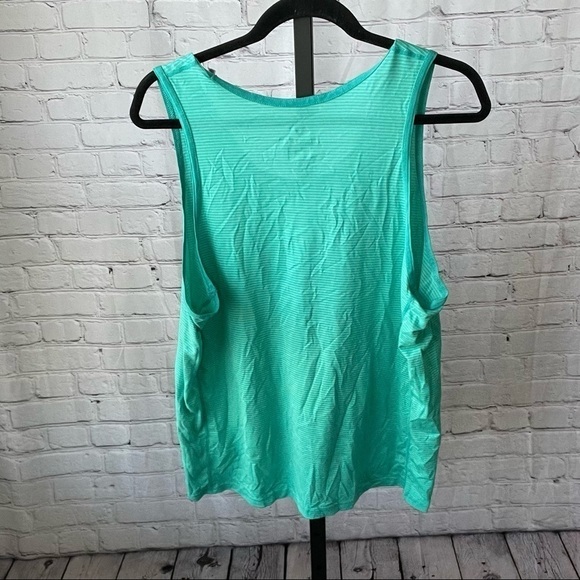 Nike Drifit Turquoise Tank Top Size Large - Picture 2 of 4